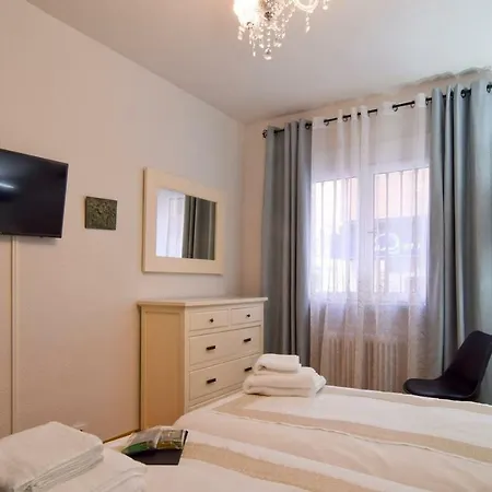 Sweet Apartment